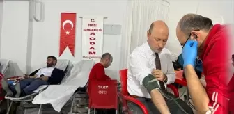 Ferizli Kaymakamı Türk Kızılay'a Kan Bağışında Bulundu