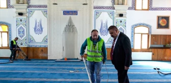 Palandöken Belediyesi, İlçedeki 82 Camide Ramazan Temizliği Gerçekleştirdi