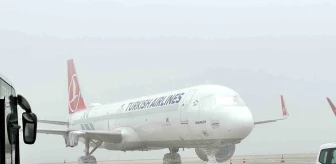 İstanbul'da sis nedeniyle uçaklar Sabiha Gökçen'den İstanbul Havalimanı'na yönlendirildi