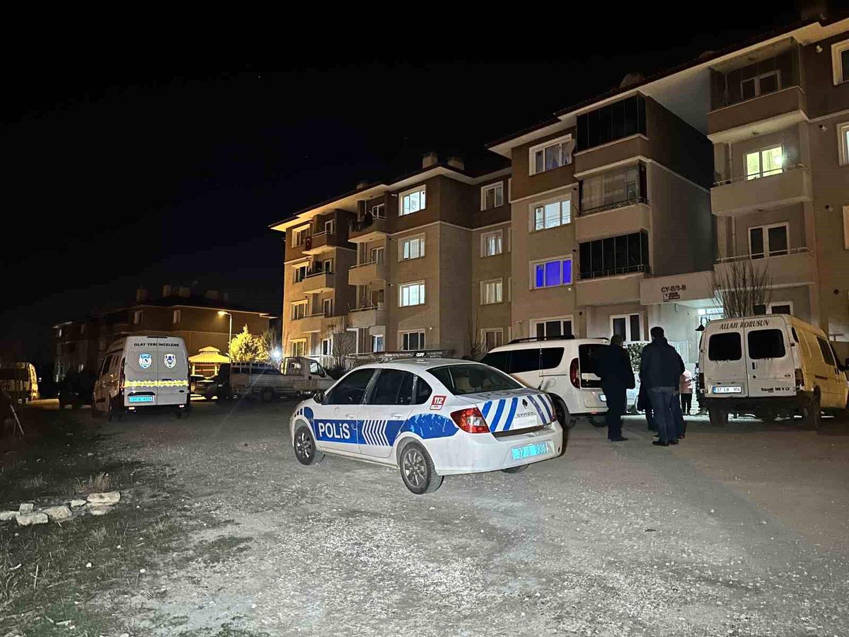 Kastamonu'da Apartmanda Silahlı Saldırı: 1 Ölü, 3 Yaralı
