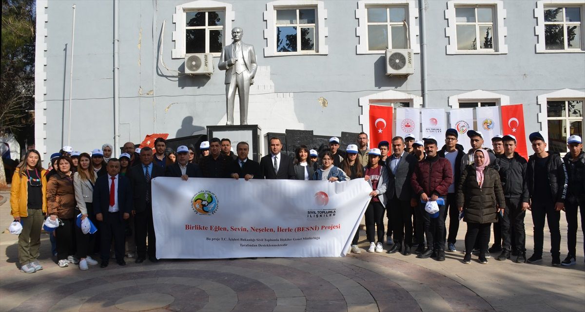 Adıyaman'da depremlerden etkilenen öğrenciler için gezi programı düzenlendi