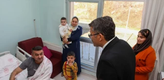 Hakkari Valisi ve Belediye Başkan Vekili Ali Çelik, Derecik ilçesinde ziyaretlerde bulundu