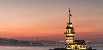 İstanbul'un simgesi Kız Kulesi yeniden ziyarete açıldı