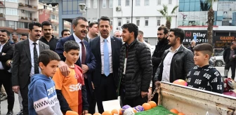 Milli Eğitim Bakanı Yusuf Tekin, İzmir'in Kemalpaşa ilçesinde ziyaretler gerçekleştirdi