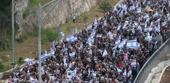 İsrail'de binlerce kişi esir anlaşması talebiyle yürüyor