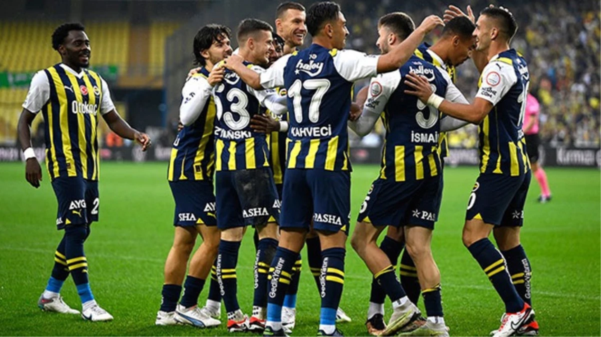 Kanarya'ya ilk yarı yetti! Fenerbahçe, Hatayspor'u deplasmanda devirdi