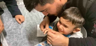 Erzincan'da çocuğun parmağına sıkışan kapak açacağına itfaiye müdahalesi