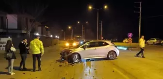 İnegöl'de Otomobil ve Motosiklet Kazası: 1 Ölü, 1 Yaralı