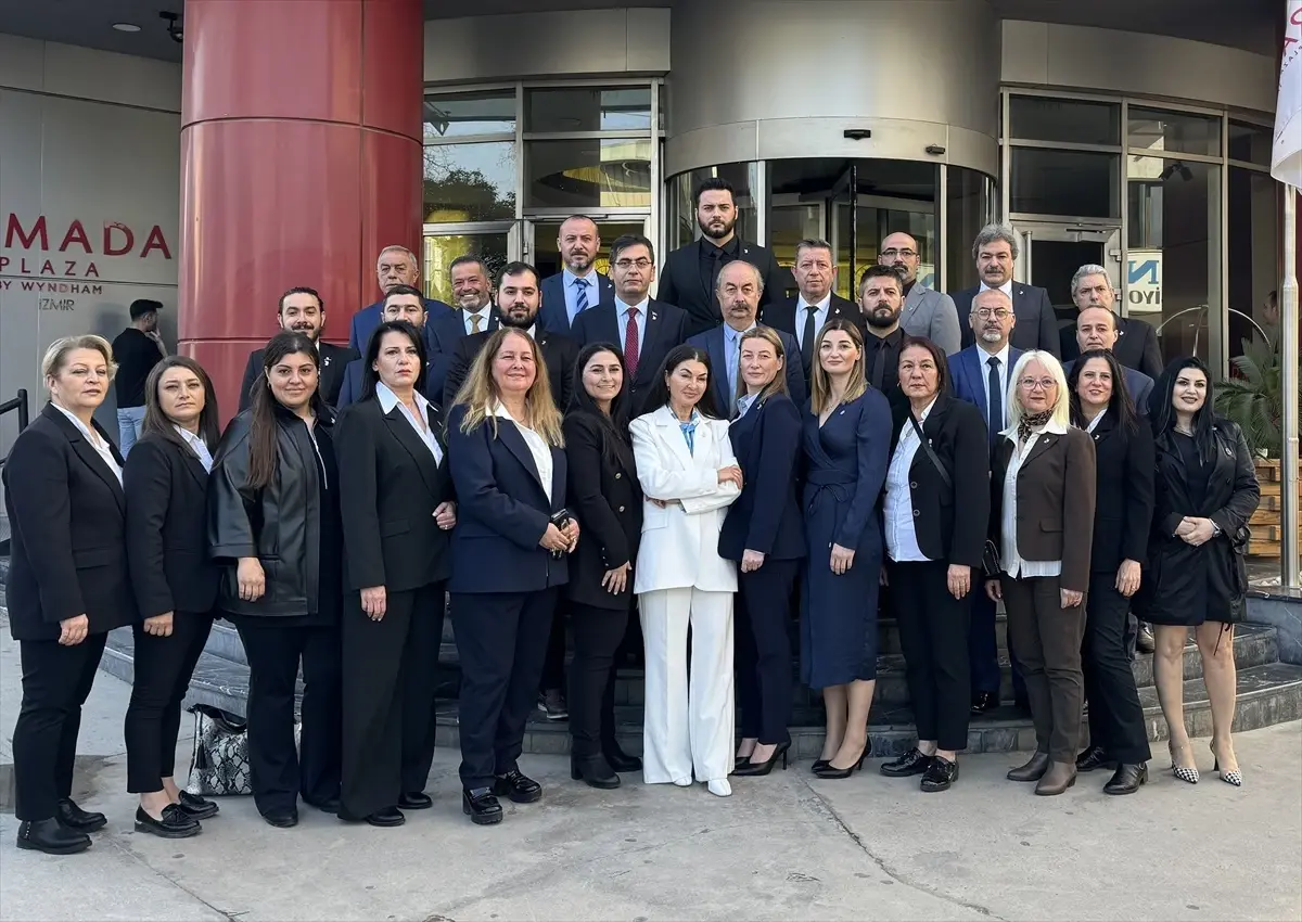 DSP Genel Başkanı Önder Aksakal: DSP'yi İzmir'de hak ettiği yere getireceğiz