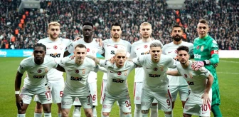 Galatasaray Teknik Direktörü Okan Buruk, Beşiktaş derbisinde tek değişiklik yaptı