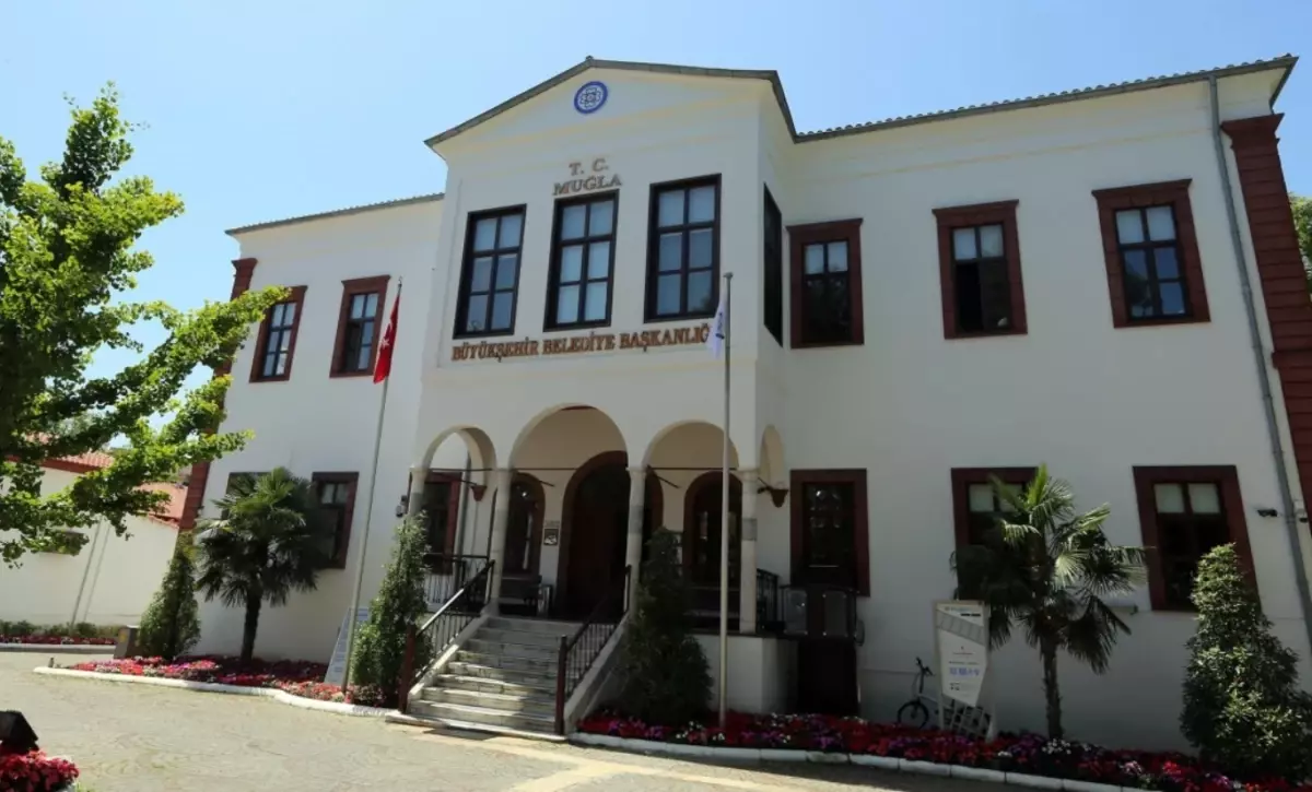 Muğla Belediye başkanı hangi partiden? Muğla Belediye başkanı kimdir, hangi partiden seçilmiştir?