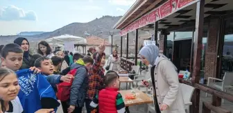 Çorum Oğuzlar'da Gençlik Merkezi Çocuklara Eğlence Programı Düzenledi