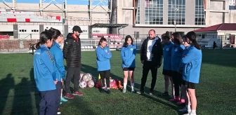 Yozgat Yurdum Gençlikspor Kadın Futbol Takımı 2. Lig'e Yükselmek İstiyor