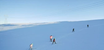 Ağrı'da Yetenekleri Keşfedilen Sporcular Kayaklı Koşu Türkiye Şampiyonası İçin Antrenman Yapıyor