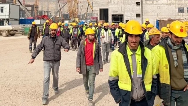Akkuyu Nükleer Güç Santrali'nde çalışan işçiler 3 aydır maaş alamıyor
