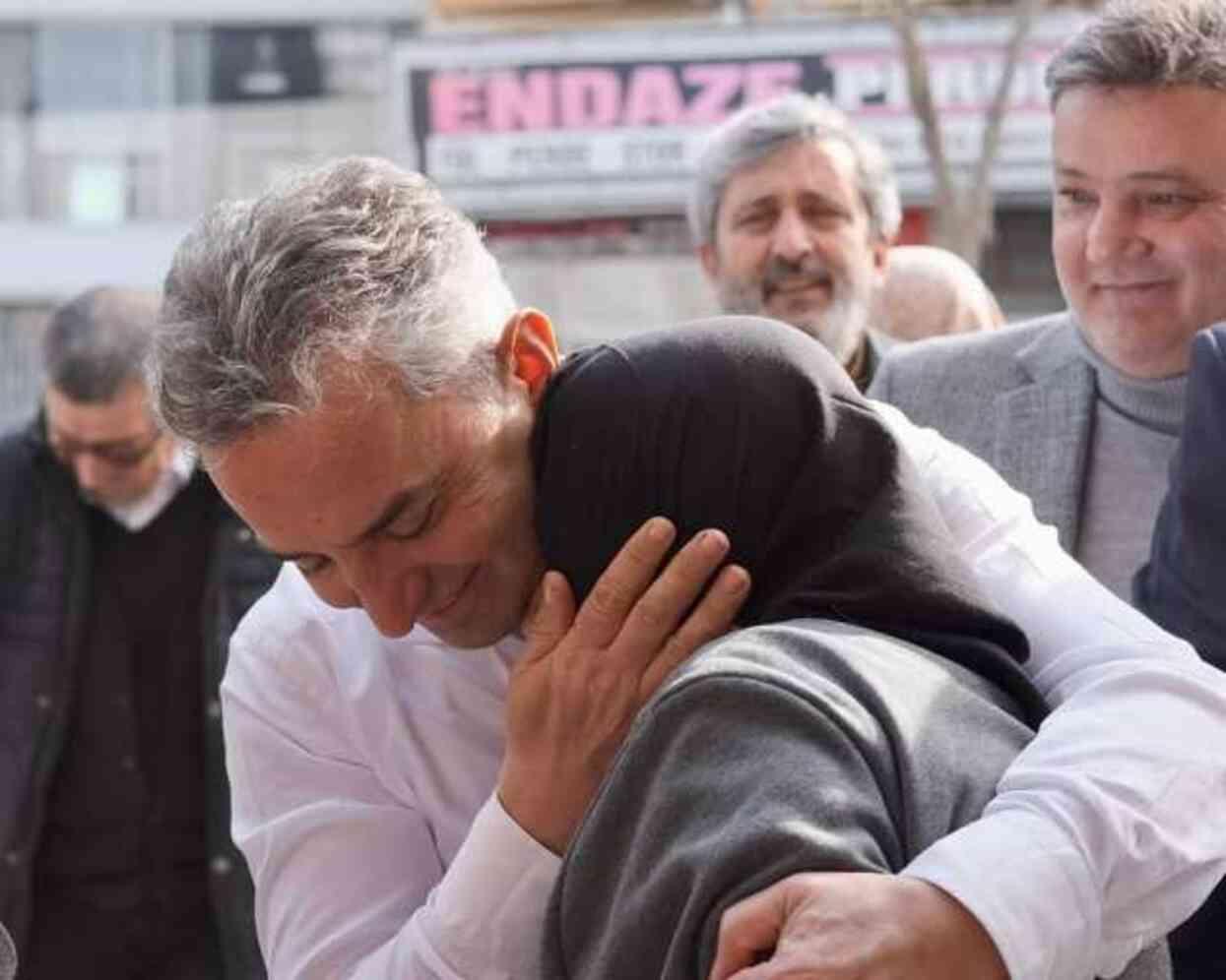 Bayram Kazancı kimdir? Zafer Partisi Bursa Büyükşehir Belediyesi Başkan Adayı Bayram Kazancı kaç yaşında, nereli?