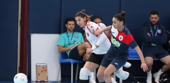 A Milli Kadın Futsal Takımı Büyük Britanya'ya 11-1 yenildi