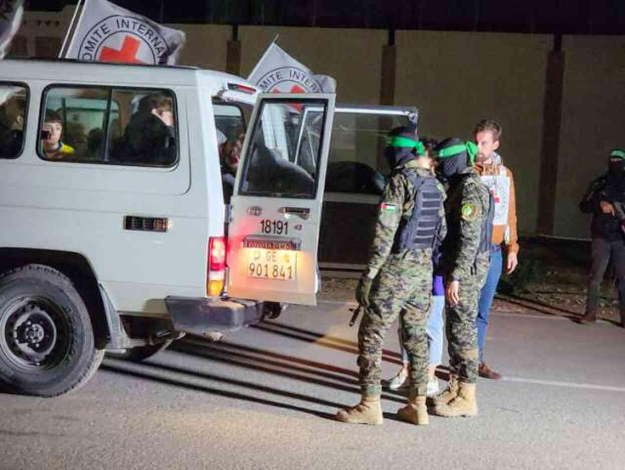 Dışişleri Bakanı Hakan Fidan İslam İşbirliği Teşkilatı'nda konuştu: Gazze'nin etrafındaki abluka kırılmalı Dışişleri Bakanı Hakan Fidan İslam İşbirliği Teşkilatı'nda konuştu: Gazze'nin etrafındaki abluka kırılmalı