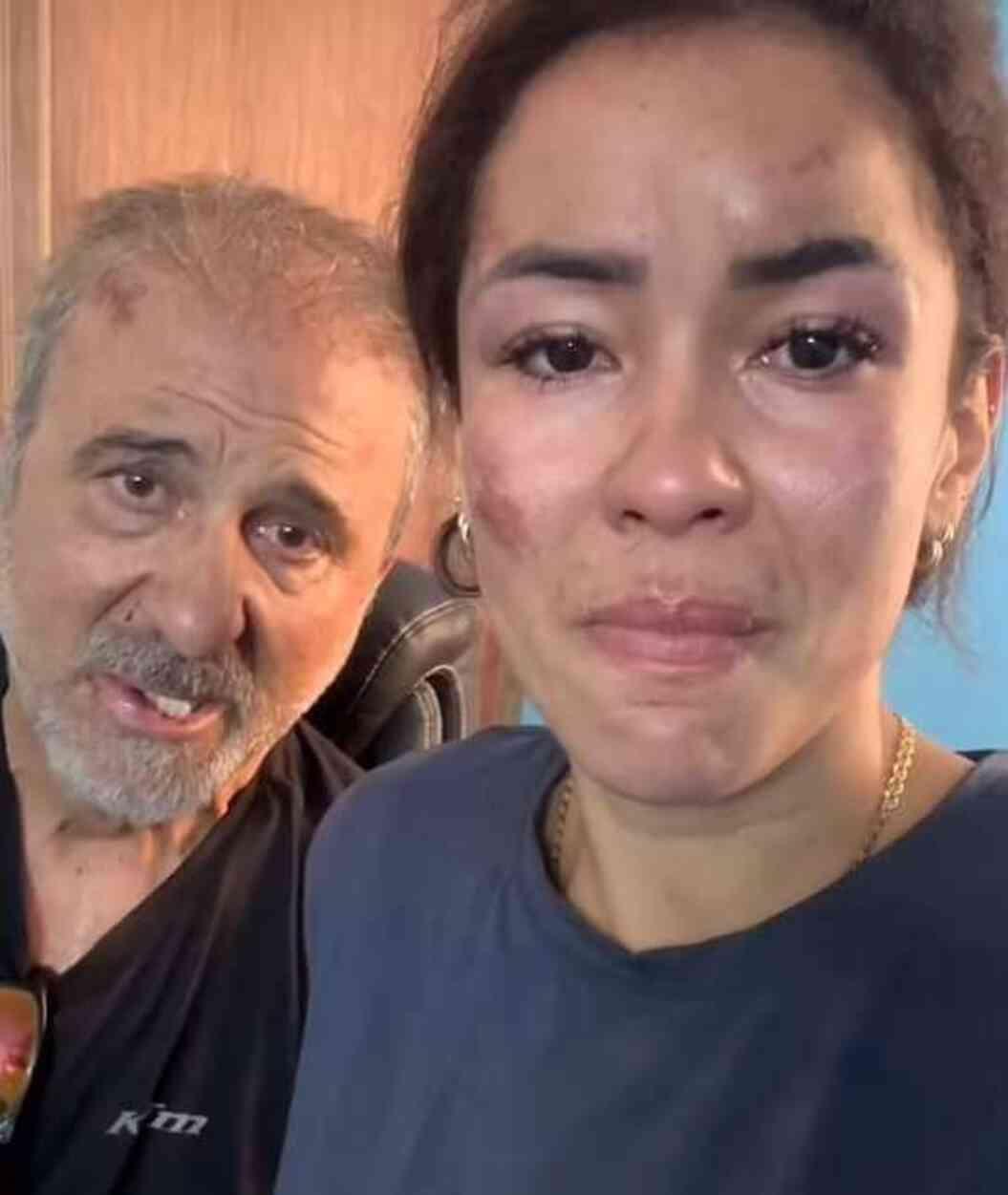 Motosikletle dünyayı gezen kadına tecavüz edenler yakalandı! Kafalarına maske taktılar Motosikletle dünyayı gezen kadına tecavüz edenler yakalandı! Kafalarına maske taktılar