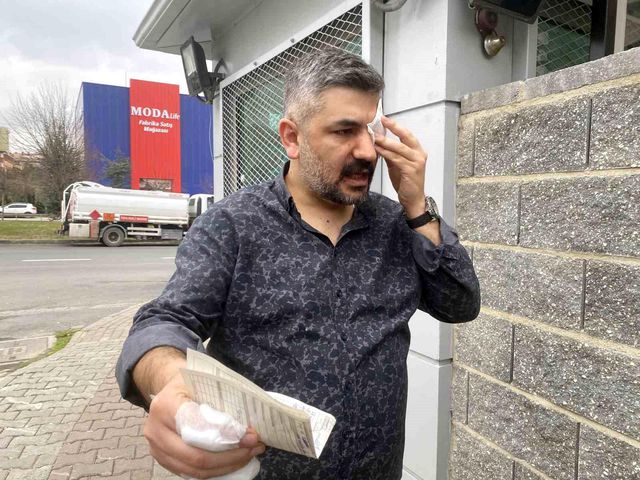 Büyükçekmece'de Okul Müdürü Öğrenci ve Velilere Şiddet Uyguladı
