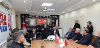 Eski AK Parti Milletvekili Ahmet Yeni, AK Parti Bafra İlçe Başkanlığını ziyaret etti