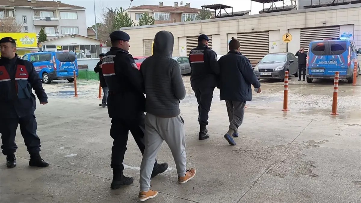 İnegöl'de Kaçak Göçmenler Sınır Dışı Edilecek