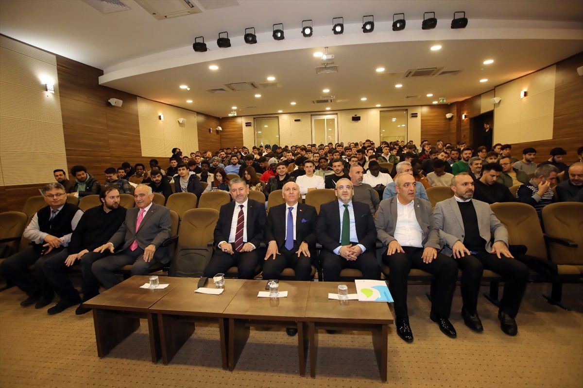 Tokat Gaziosmanpaşa Üniversitesi'nde Doğal Gaz Sistemleri ve Enerji Stratejileri Konferansı Düzenlendi