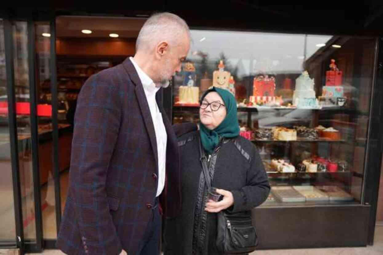 Ahmet Poyraz kimdir, nereli? Ahmet Poyraz hayatı ve kariyeri! Ahmet Poyraz ne mezunu?