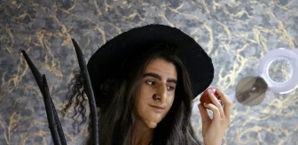 Bursa'daki Meslek Lisesi Öğrencileri Bilim Kurgu Filmlerindeki Karakter Makyajını Öğreniyor