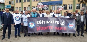 Karabük'te Öğretmene Şiddet: Eğitimciler Birliği Sendikası Tepki Gösterdi