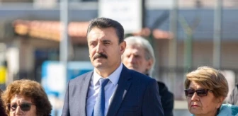 Adil Kırgöz kimdir? CHP İzmir Dikili Belediye Başkan Adayı Adil Kırgöz kaç yaşında, nereli?