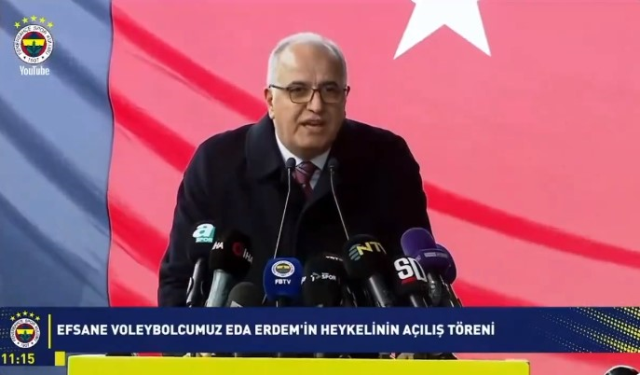 Eda Erdem'in heykel açılışında konuşan Federasyon Başkanı Üstündağ'dan olay gaf! Ali Koç şaşkınlığı yüzüne yansıdı