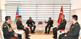 Kara Kuvvetleri Komutanı Orgeneral Selçuk Bayraktaroğlu, Azerbaycan Cumhuriyeti Milli Savunma Bakan Yardımcısı ve Kara Kuvvetleri Komutanı General Leytenant Hikmet Mirzayev ile görüştü
