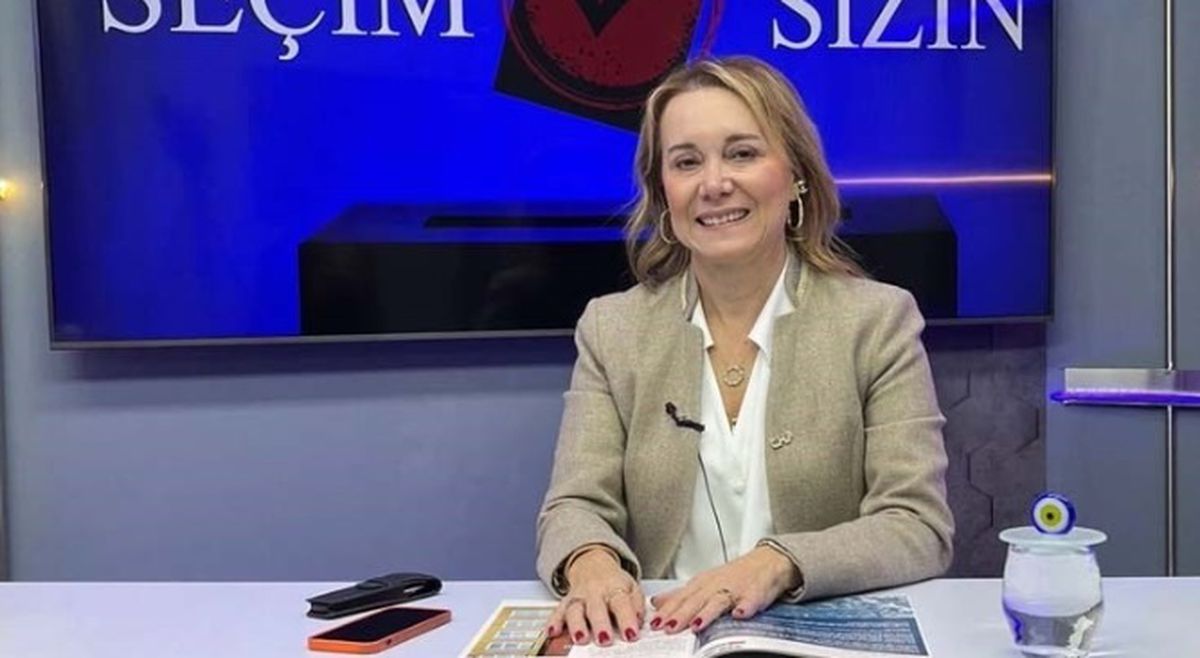 Nilüfer Çınarlı Mutlu kimdir? CHP İzmir Konak Belediye Başkan Adayı Nilüfer Çınarlı Mutlu kaç yaşında, nereli?