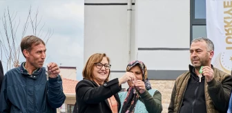Gaziantep Nurdağı'nda deprem konutları törenle teslim edildi