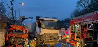 Sarıyer'de beton mikseriyle kamyonun çarpıştığı trafik kazasında 1 kişi ağır yaralandı