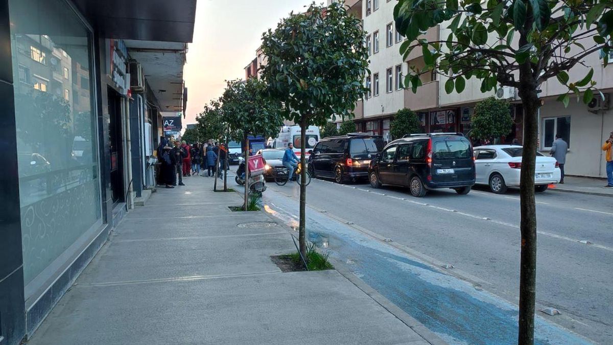 Sakarya'da Çaycı Silahla Vurularak Öldürüldü