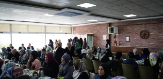 Suşehri'de Kadınlar Günü Programı Düzenlendi
