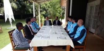 TDV Heyeti, Nairobi Büyükelçisi ve TİKA Koordinatörünü Ziyaret Etti