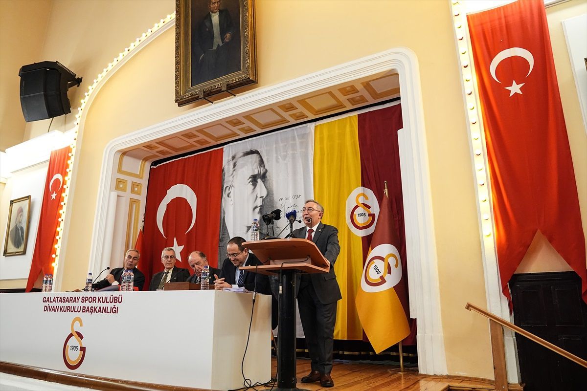 Galatasaray Kulübü Divan Kurulu Başkanı Aykutalp Derkan Yeniden Seçildi