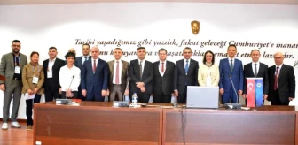 Anadolu Üniversitesi İktisadi ve İdari Bilimler Fakültesi'nde Uluslararası Maliye Kongresi Başladı