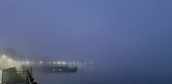 İstanbul'da sis! Boğaz'da gemi trafiği askıya alındı