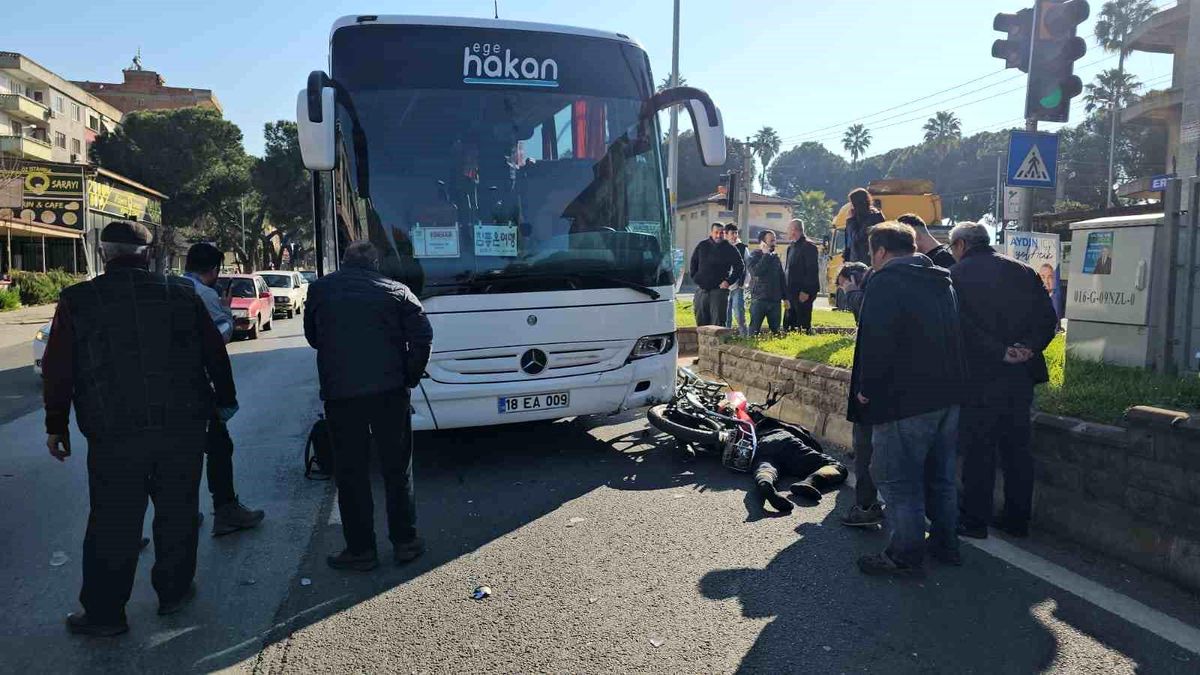 Aydın'da motosiklet kazası: Sürücü hayatını kaybetti