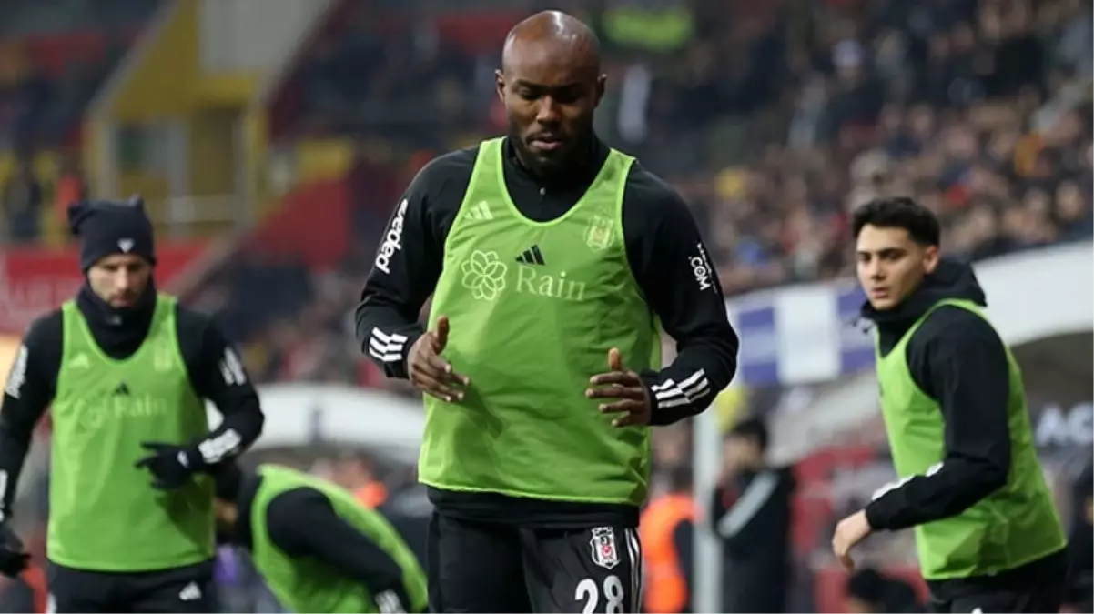 Beşiktaş'ta deprem! Takımın yıldızı Al-Musrati, oyuna devam edemedi