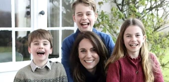 Galler Prensesi Aile Fotoğrafı İçin Özür Diledi