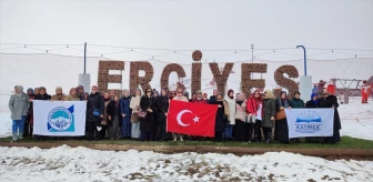 Kayseri Büyükşehir Belediyesi, KAYMEK İncesu Sosyal Yaşam Merkezi'nde eğitim gören kadınlara Erciyes Dağı gezisi düzenledi