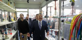 Sağlık Bakanı Fahrettin Koca Mamak'ta Hastane ve Esnafı Ziyaret Etti