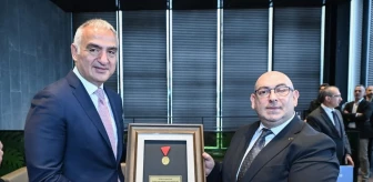 Samsun Müzesi'ne İstiklal Madalyası Bağışlandı