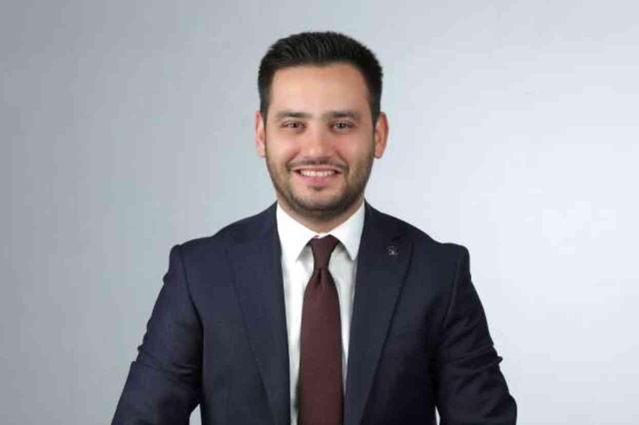 Gökhan Dinçer kimdir? Cumhur İttifakı Bursa- Mudanya Belediye Başkan adayı Gökhan Dinçer kaç yaşında?