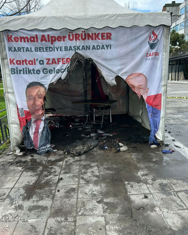 Zafer Partisi'ne 24 saatte 2 ayrı saldırı: Çadır kundaklandı, 1 kişi bıçaklandı